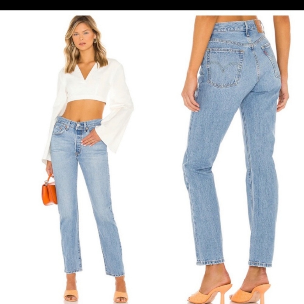 Revolve Levi’s Premium 501 Light Wash Straight Jeans in Luxor Last